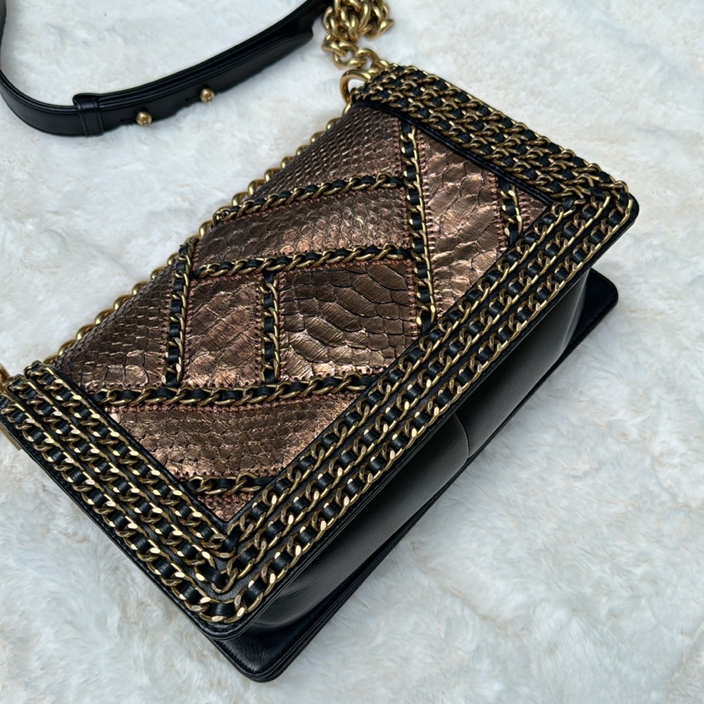 Chanel limited edition medium python boy bag - Picture 4 of 16